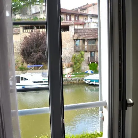 Les Quais De * Nerac