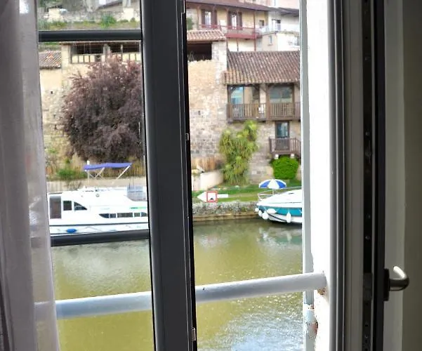 Les Quais De * Nérac